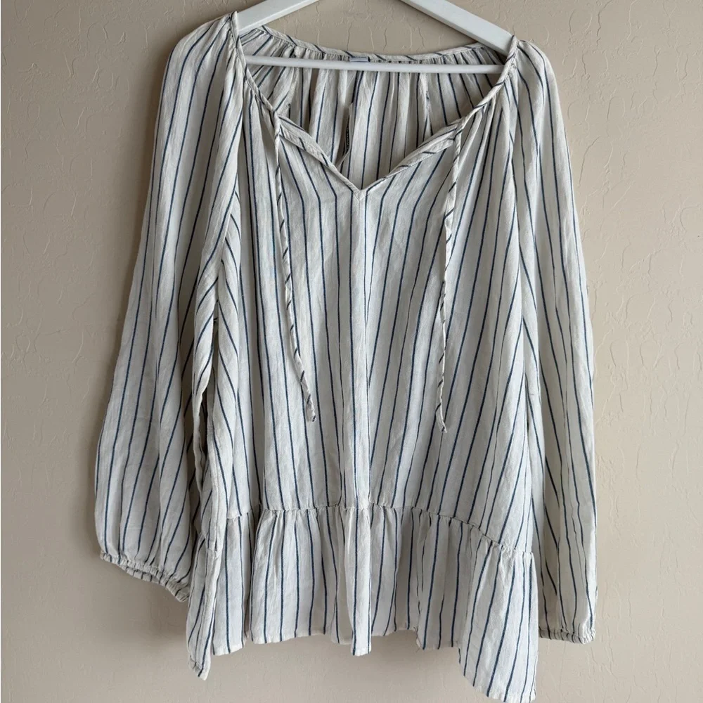 Old Navy White Crepe Peplum Hem Swing Blouse Puff Sleeves XXL
